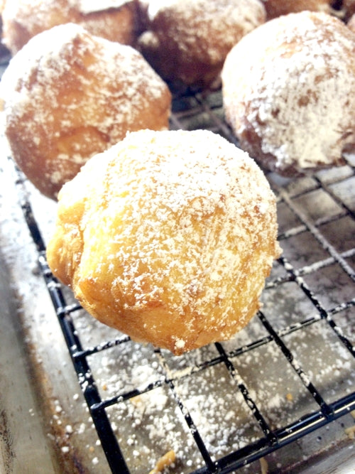 Panini Pete’s Beignets