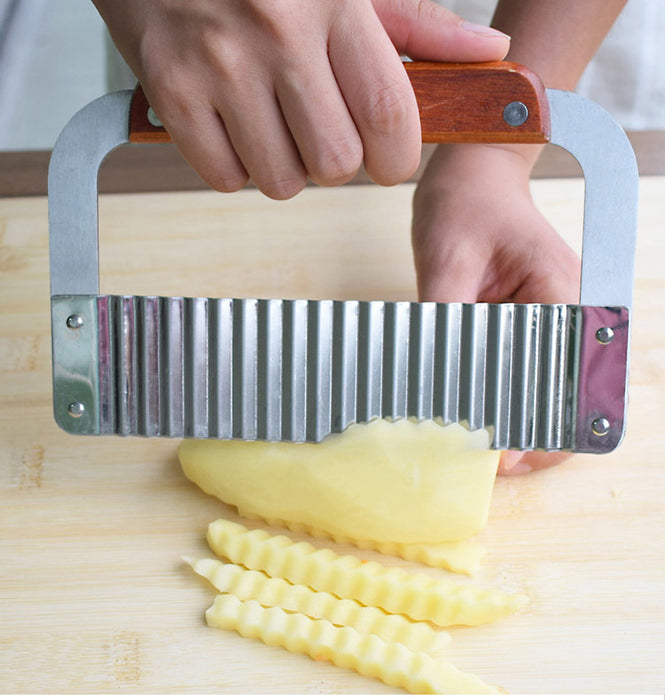 Kitchen Tools Stainless Steel Wave Knife Corrugated French Fries Cut Potato Shreds Multifunctional Vegetable Cutter